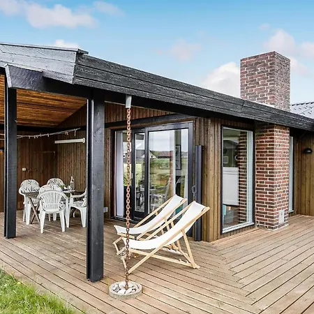 Lovely In Hvide Sande With Kitchen Holiday home Bjerregard