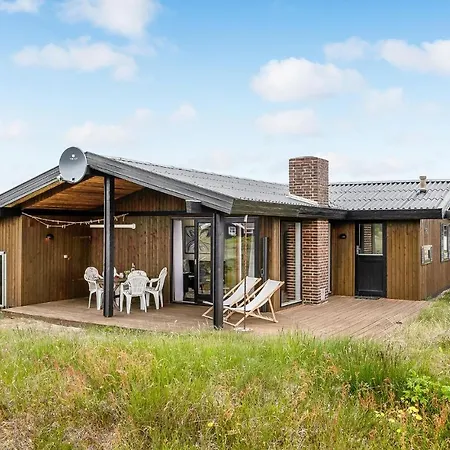 Lovely In Hvide Sande With Kitchen
