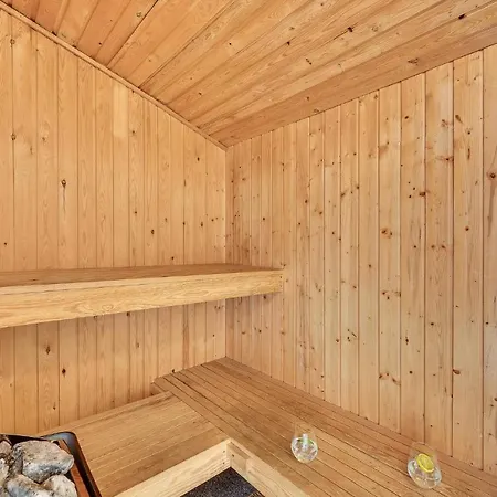 Lovely In Hvide Sande With Sauna Bjerregård