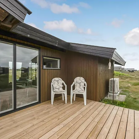 Lovely In Hvide Sande With Kitchen